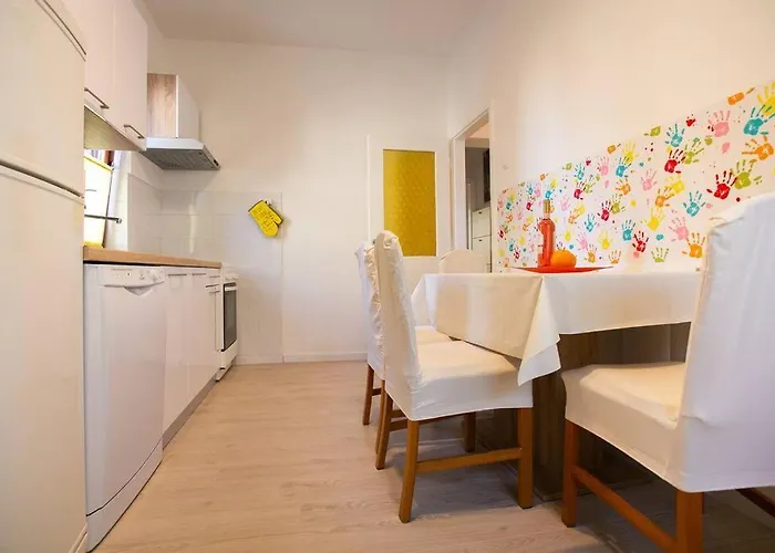 Apartment David, 2Mins From Town Centre