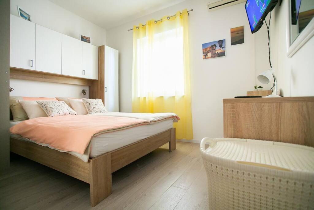 David, 2mins From Town Centre Apartamento *
